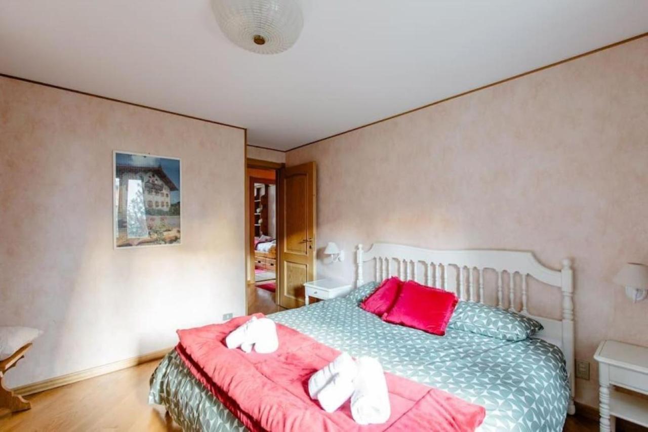 Lo Chalet Nel Cuore Di Courmayeur Exterior foto